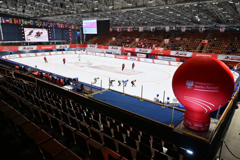 Udana organizacja, trudne wyniki