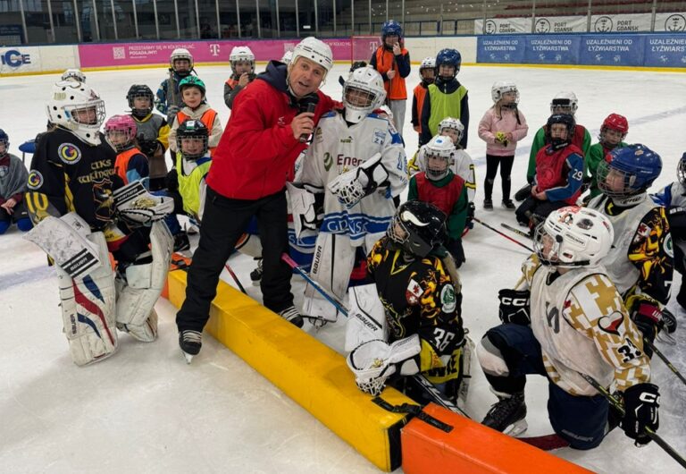Startuje Szkółkowy Turniej w hokeju na lodzie